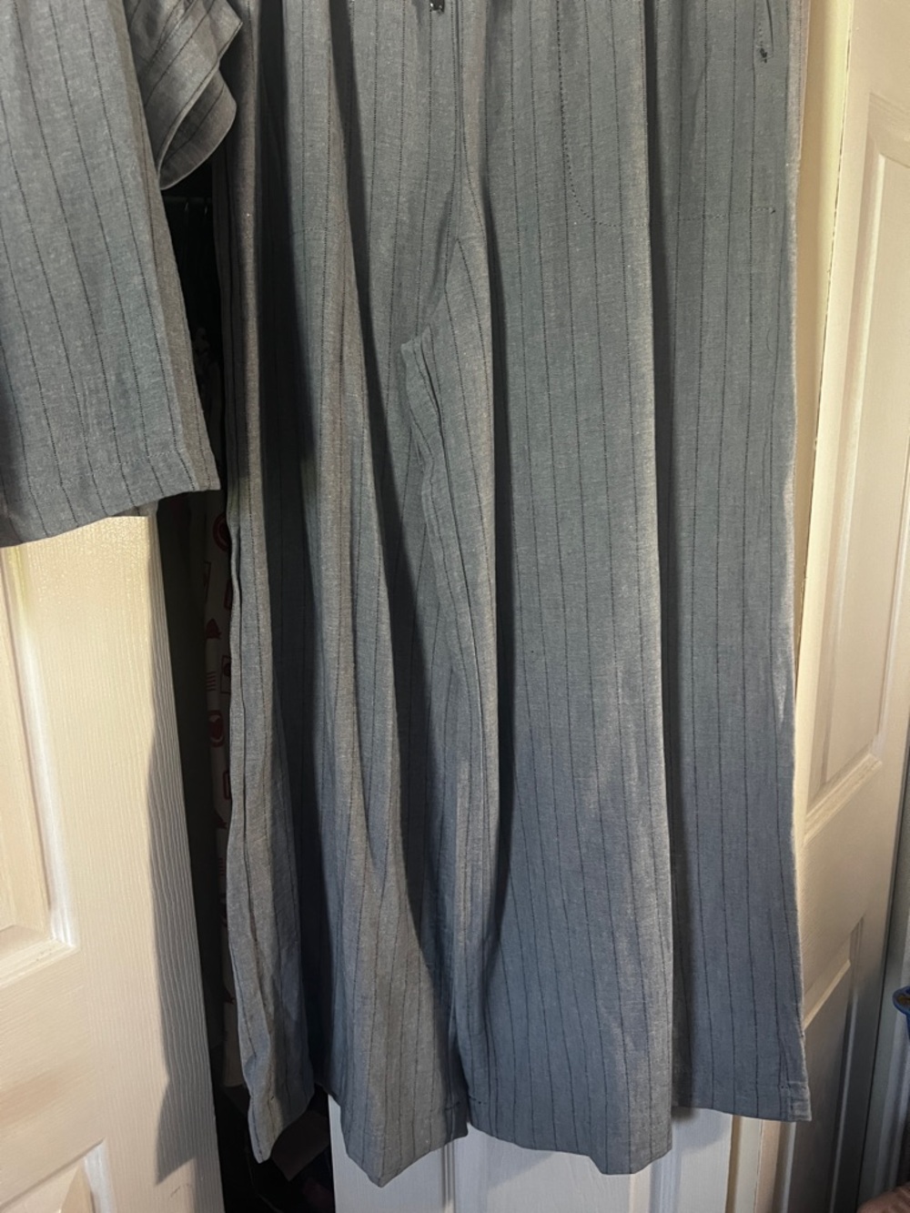 Max Studio Gray Pinstripe Drawstring Wide-Leg Pants & Blouse - Picture 5 of 8